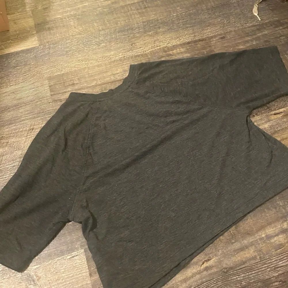 [fabletics] bea crop top EUC - Picture 4 of 6